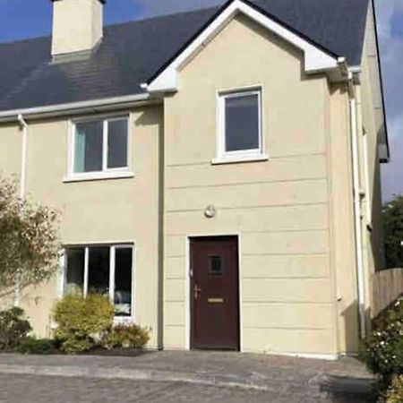 Вілла Townhouse Clifden: Located In The Heart Of Connemara Екстер'єр фото